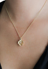 Wildflower Gold Pendant Necklace