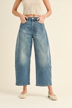 High Stride Barrel Jean