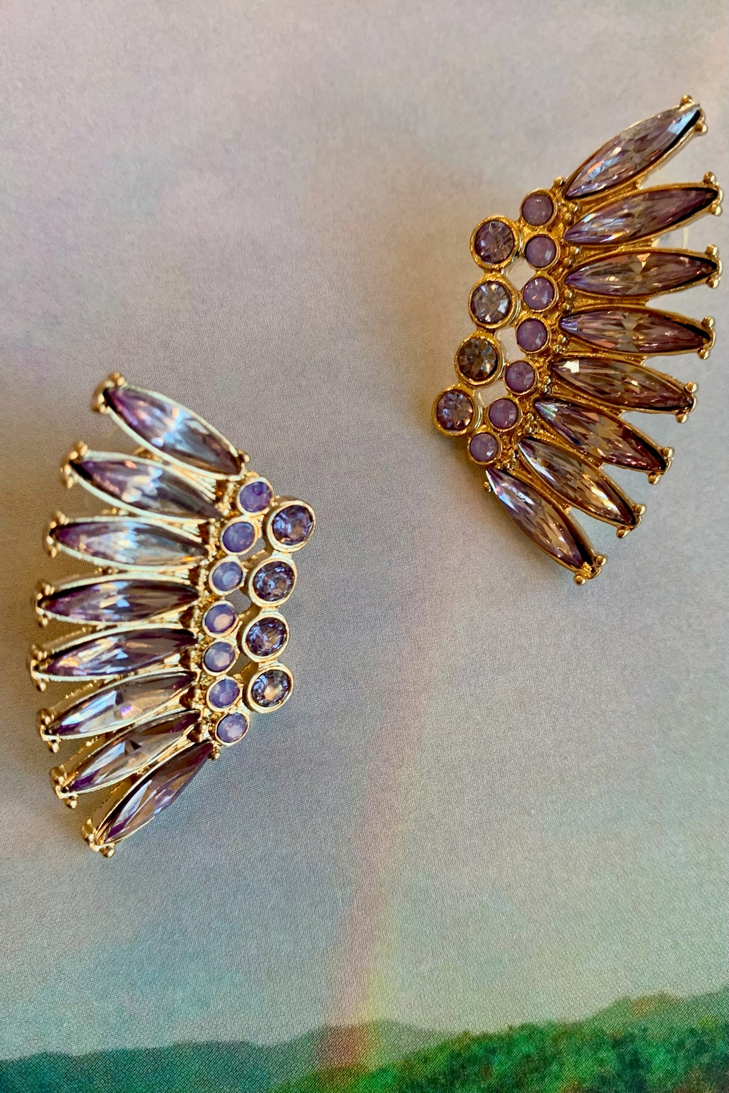 micro madeline studs lavender