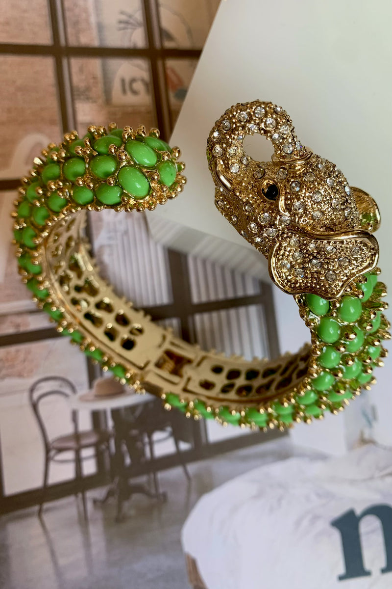 green garland bags bracelet 