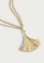 Ginkgo Pendent Necklace