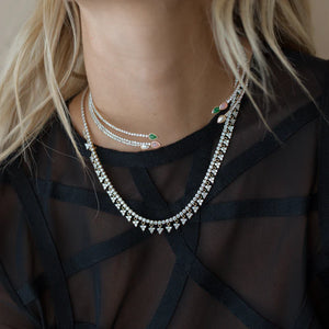 Esley Shaker Choker