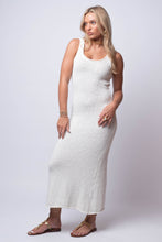 white chunky kit maxi dress